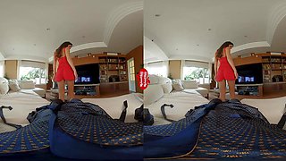 Brunette Siren in Wild Virtual Wife-Swallowing Passion