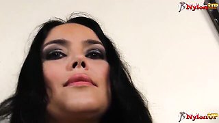 Magnificent Mora's stockings clip