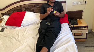I called a Desi and had sex with her in my Hotel