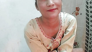 Teen age school girl ko paise dekar jabar dasti pela