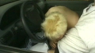Chubby German MILF Got Her Pussy Fingered and Licked in Car