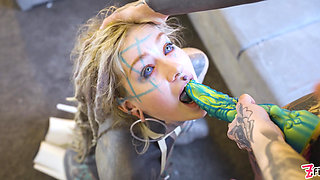 Burlesque Tattooed Minxs Big Tits Strap-on Fuck