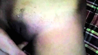 Fingering in My Girlfriend Vegina and a Lot of Pussy Came Out