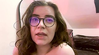 Masochistic Girlfriend Begs to Cum After Punishment