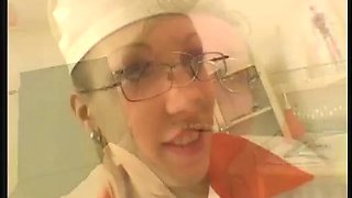 Horny nurse gets fu ked by patient