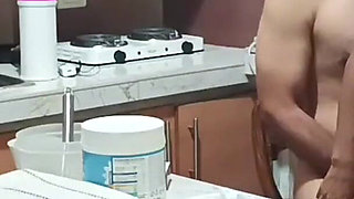 I Like Being in the Kitchen with You, Stepbrother!