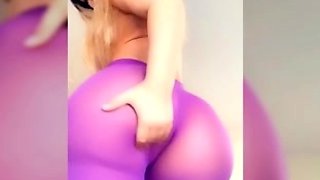amateur vip ass flashing boobs on live webcam
