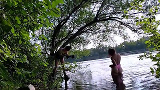 Sexy beautiful ass brunette babe outdoor solo