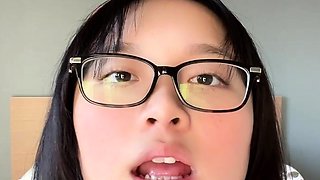 Amateur Asian Webcam Strip Masturbation