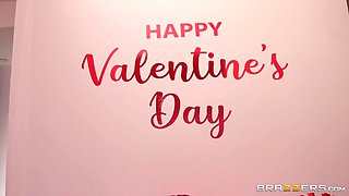 Brazzers LIVE: Valentines Day Affair Free Video With Phoenix Marie - BRAZZERS