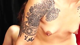 Fucking a Rock Star - Harley Sixx Eager for Success and Cocks. an Italian Story