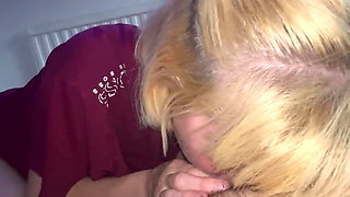 Girlfriend blowing my dick