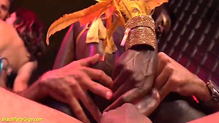 Brazilian Real Carnaval Fuck Party - Rita Almeida And Fernanda Chocolatte