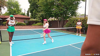 Big Booty Trio Anna Claire Clouds, Jayla Page, Baby Gemini Brazzers