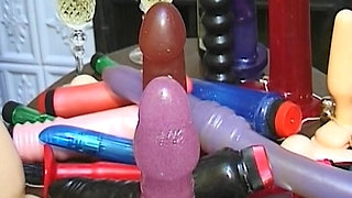 Stunning German Slut Got Gang Banged in Anal Show