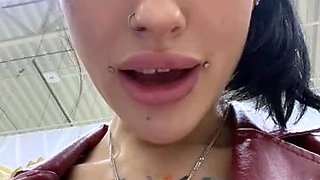 Melissa_crazy russian toilet camwhore