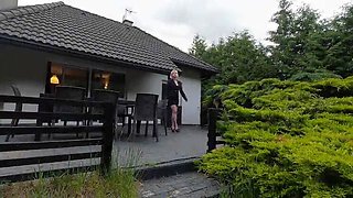 Wanilianna Golden Shower Garden Outdoor Pissing in 4K