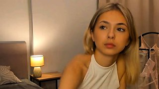 Blonde teen Sierras first erotic masturbation video