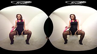 339 - Elena Vega - Sweet Amateur In Stockings With A Toy