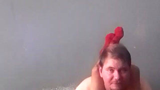 Old Man Eating 18 Year Old Petite Teen's Pussy and Gets Handjob