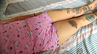 Omg Her Camel Toe Is so Amazing!