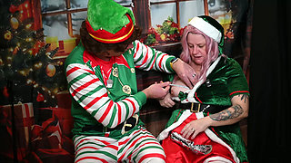 Naughty Elves Day 2 - The tape measure