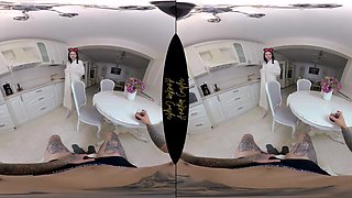 Halloween Costume Surprise Turning In A Surprise Sex On The Kitchen Table - AmateurCouplesVR