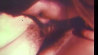 Vintage threesome pussy fucking pussy licking threesome in 69 position