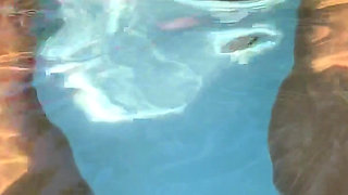 Outdoor Blowjob in Swimming Pool - Sexy Deepthroat Action