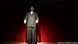 Fun At The Opera With Johnny Sins, Jr Carrington - Brazzers