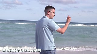 Mia Khalifa - dorky aficionado gets his cherry popped by the goat