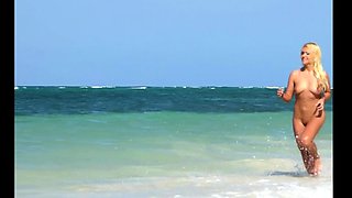 Beautiful brunette with big boobs jerk off instrucions