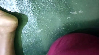 Hotmahi Romantic Scene