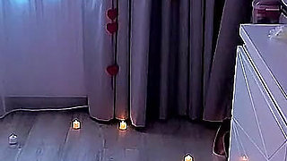 The Red-haired Beauty Decided to Arrange a Milk Show