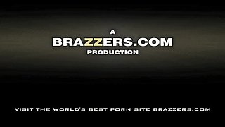Bachelor Party Butts With Jynx Maze, Keiran Lee, Nicki Hunter - Brazzers