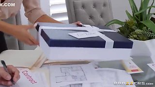 Madison Lee, Madison Ivy And Keiran Lee - Wealthy Businessman Fucks His Gorgeous Personal Assi