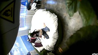 Horny fat arab housewife fingered on amateur hidden cam