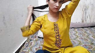 Step sister ko chodte step mom ne dekh liya