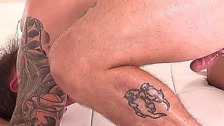 Bts: Stud Maxx Curve Gets a Sloppy Rimjob From Sandy Love!