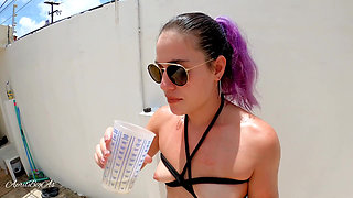 Drinking pee and cum swallow in outdoor garden!