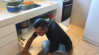 Curvy Buxom Fat-assed Redhead MILF Sucks the Plumber's Big Tool In the Kitchen While Her Hubby Is Out