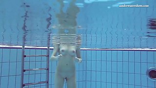 Lera Underwater Big Tits Teen 18+