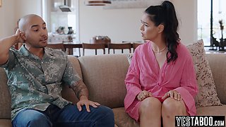 Wedding planner Asian mom fucks client