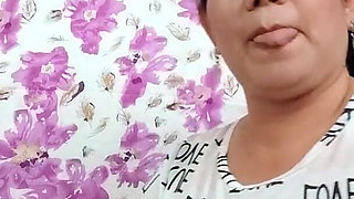 Beautiful Mature Sucking Delicious