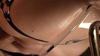 I Fucked My Brazen Stepsister Because She Was on a Sex Dating Site.