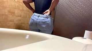 Camera Records Ass Nurse in Hospital Bathroom