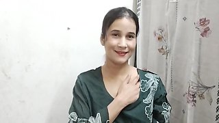 Stepsister Ko New Dress Dilwa Kar Jabar Dasti Pel Diya