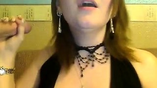 Smoking Hot Girl Gives a Blowjob on Webcam