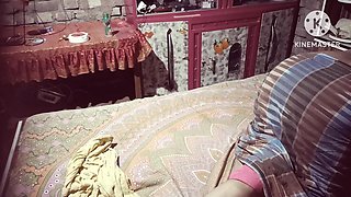 Local Aunty Romantic Sex Sexy Body Very Hot Stepmom Indian Stepmom Kolkata Stepmom Bangla Sex Hindi Ko