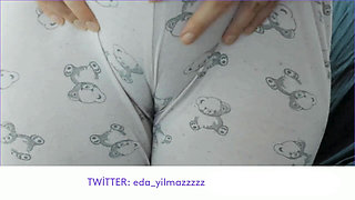 Turkish Camel Toe Masturbation